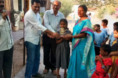 2018-Bommarillu-Day-with-Orphonage-Kids-14