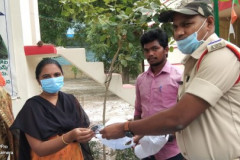 Corona-Helping-Needy-36