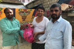 Corona-Helping-Needy-6